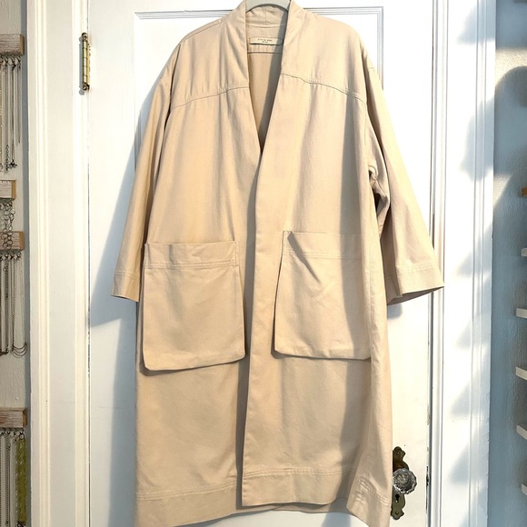 7115 by Szeki Pockets Long Coat, Sand Beige, XS/S, EUC - Picture 7 of 13